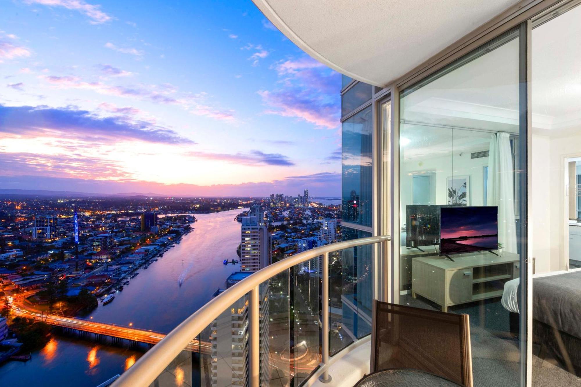 Chevron Renaissance - Self Contained & Privately Managed Apartments Gold Coast Exteriér fotografie